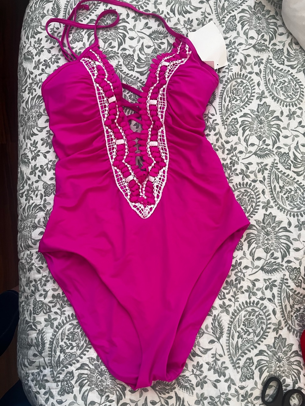 New Swimming suite pink Becca size L